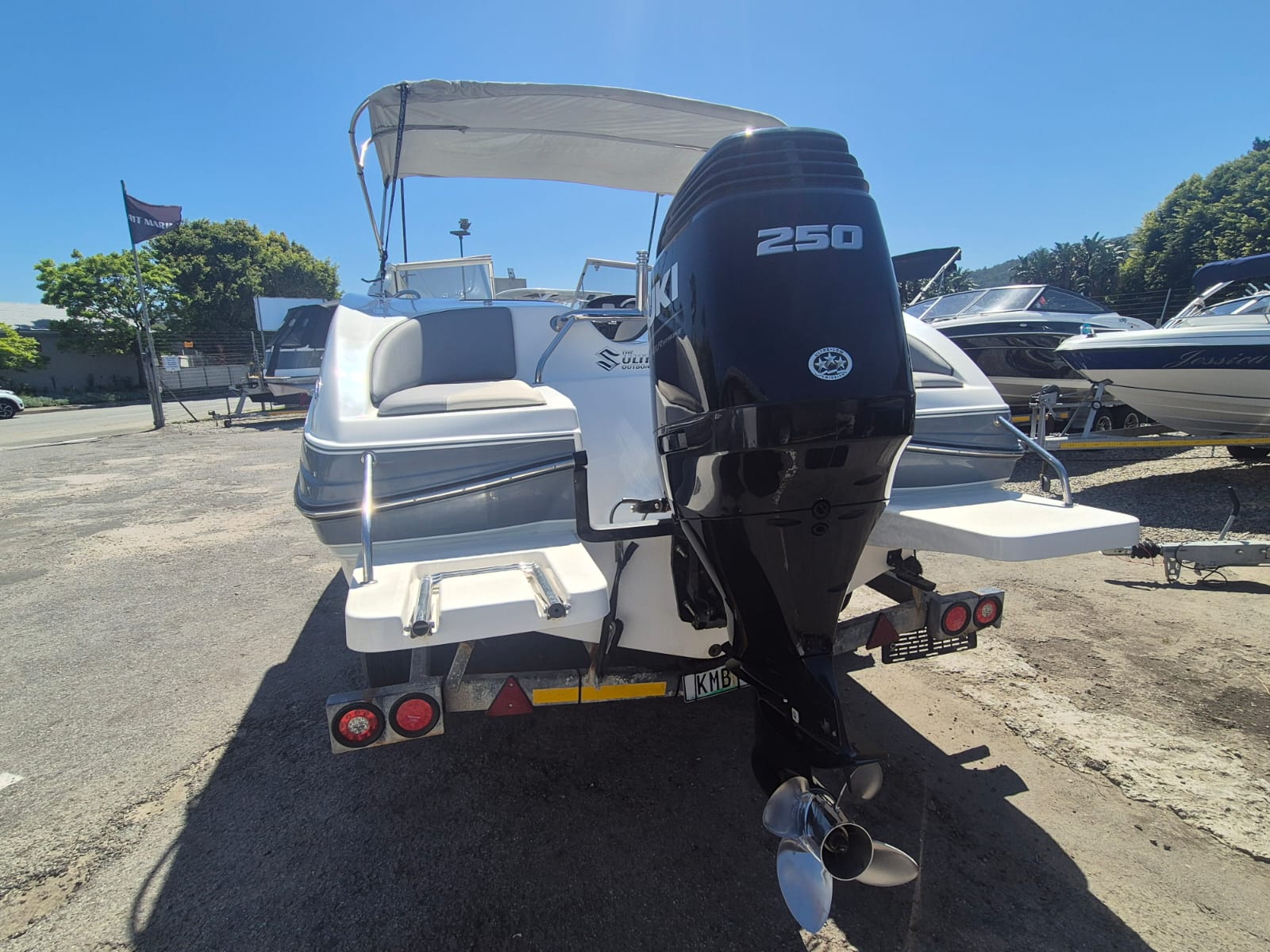 Odyssey 650 with 300HP Suzuki Four stroke (Drive by Wire) - Image 5